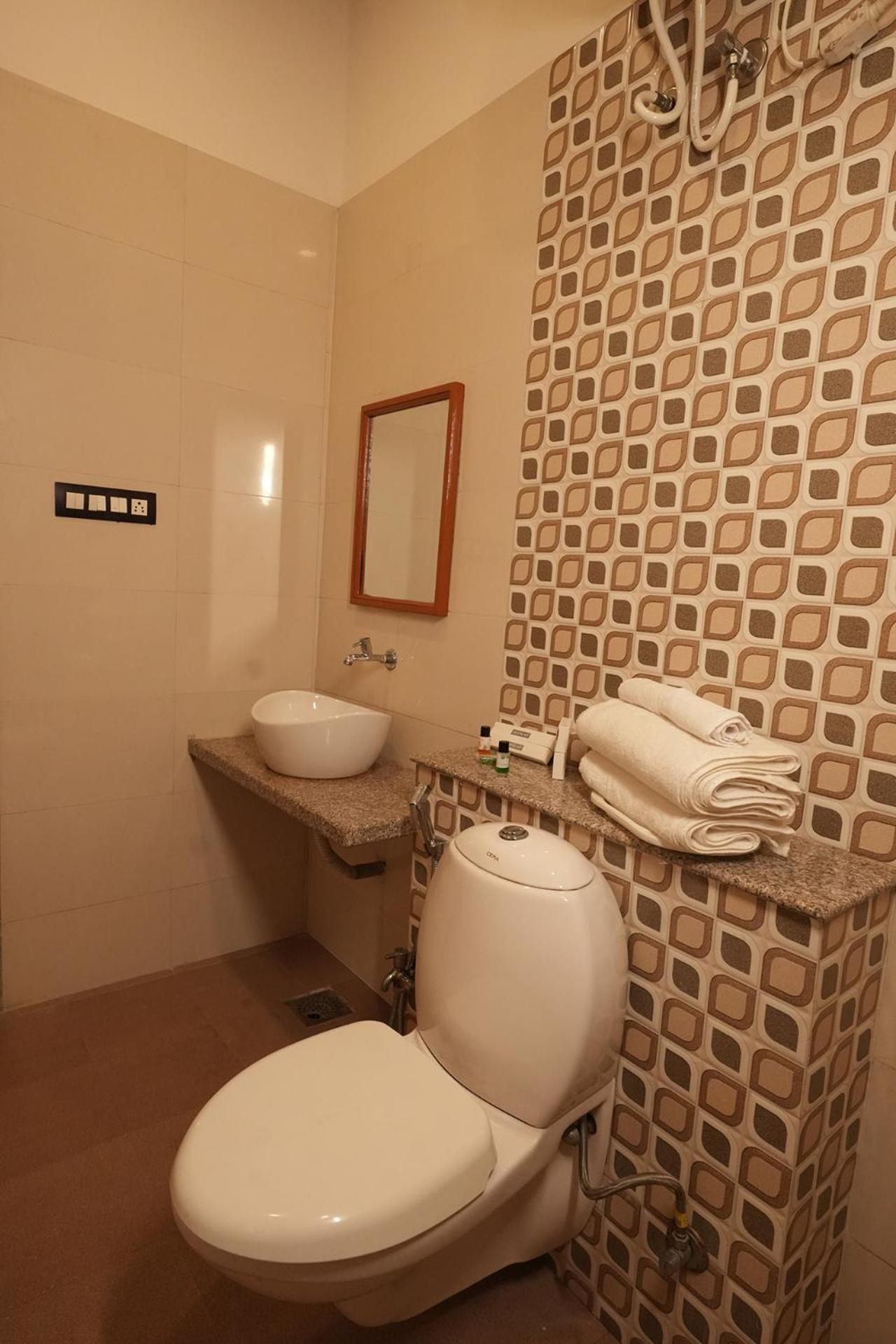 Hotel White Lotus Dungarpur Εξωτερικό φωτογραφία