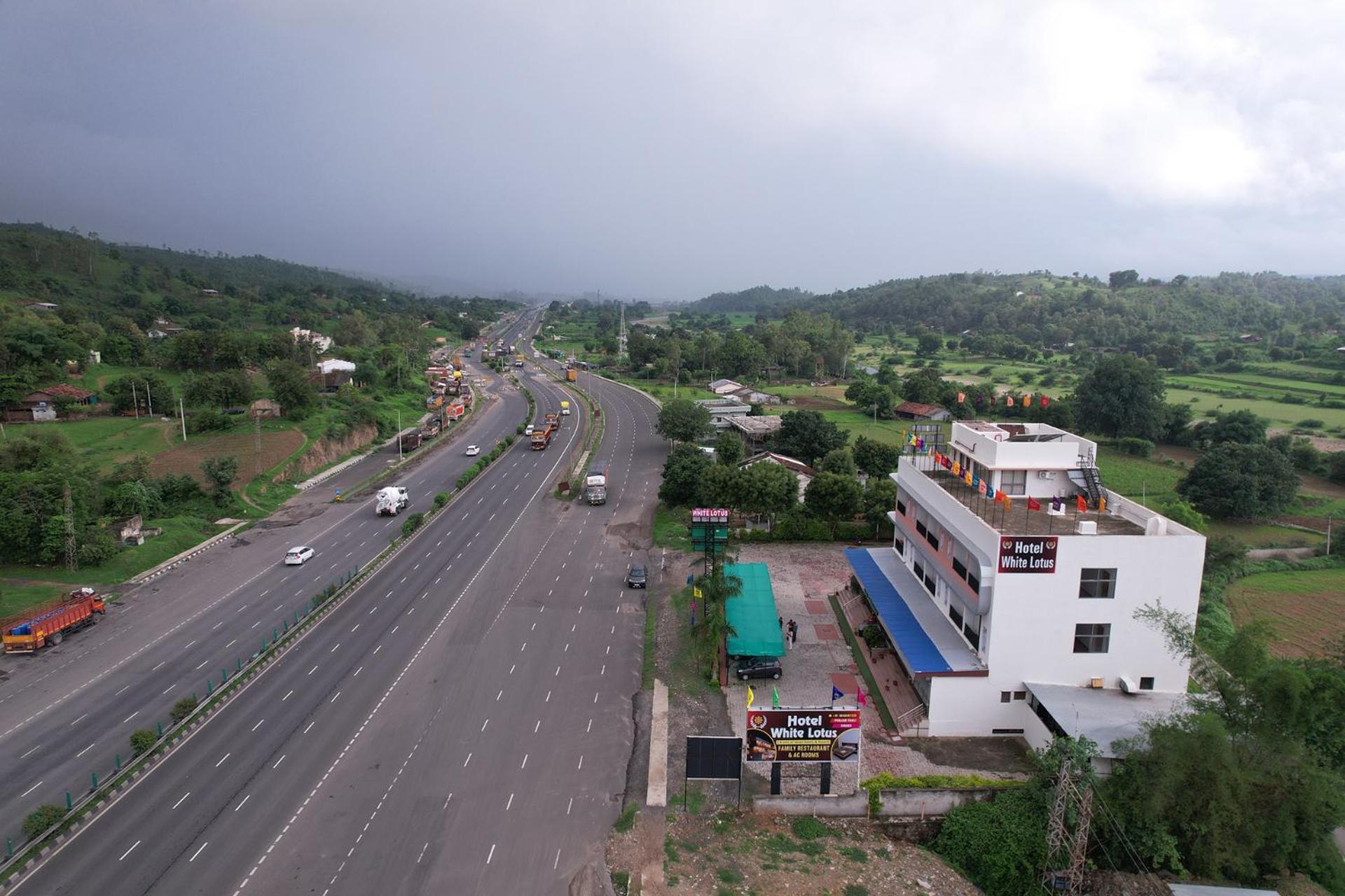 Hotel White Lotus Dungarpur Εξωτερικό φωτογραφία